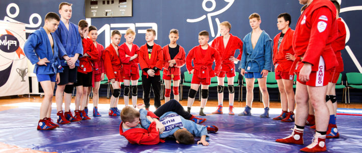 Старт программы «Самбо (самооборона без оружия)»