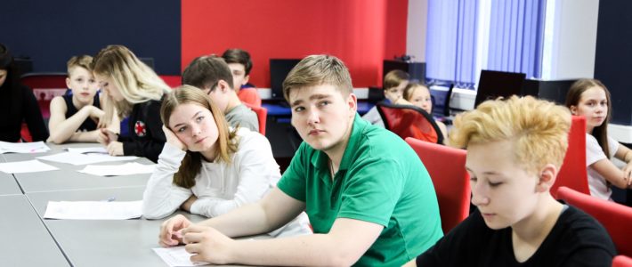 Викторина «Славные сыны Мордовии» для участников июньской смены