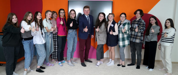 Мастер-класс от журналиста редакции «Сияжар» (отдел национального вещания ГТРК «Мордовия») Александра Данильчева