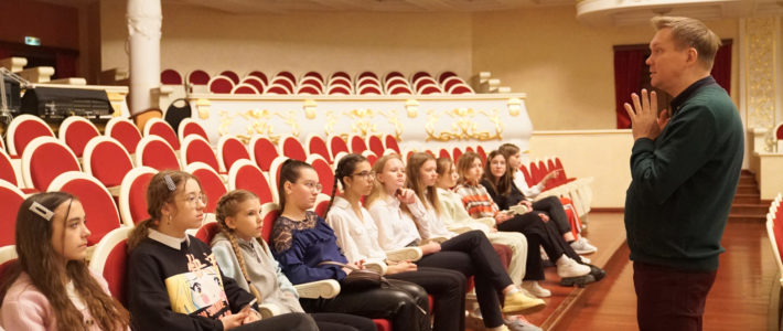 Продолжаются майские образовательные программы «Детская киноакадемия» и «Мастерство актера»