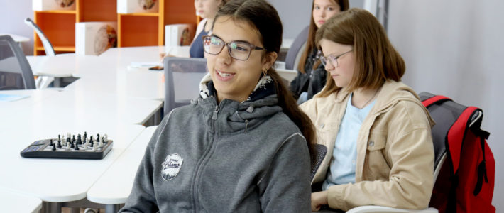 Стартовала III смена «Школы олимпиадной подготовки» по гуманитарному направлению