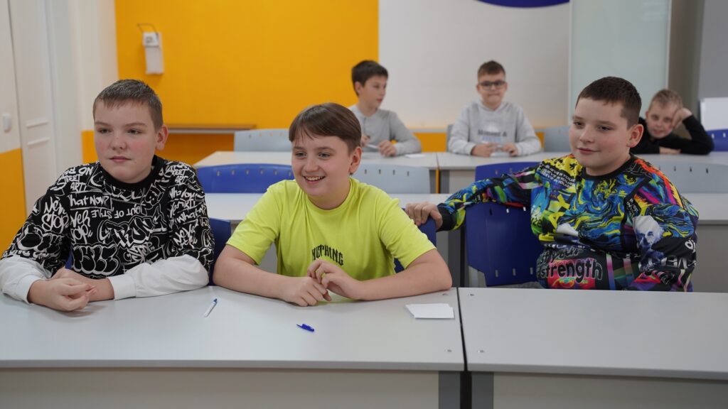 CdqeaZbQrkgX2KrdAU_uUtKlcaKuWTZXpI7JVz06tndZ5_qdCN4W0TU3OuiTxPkOf_6tDJk4jnER2qHOfpRc5xLu