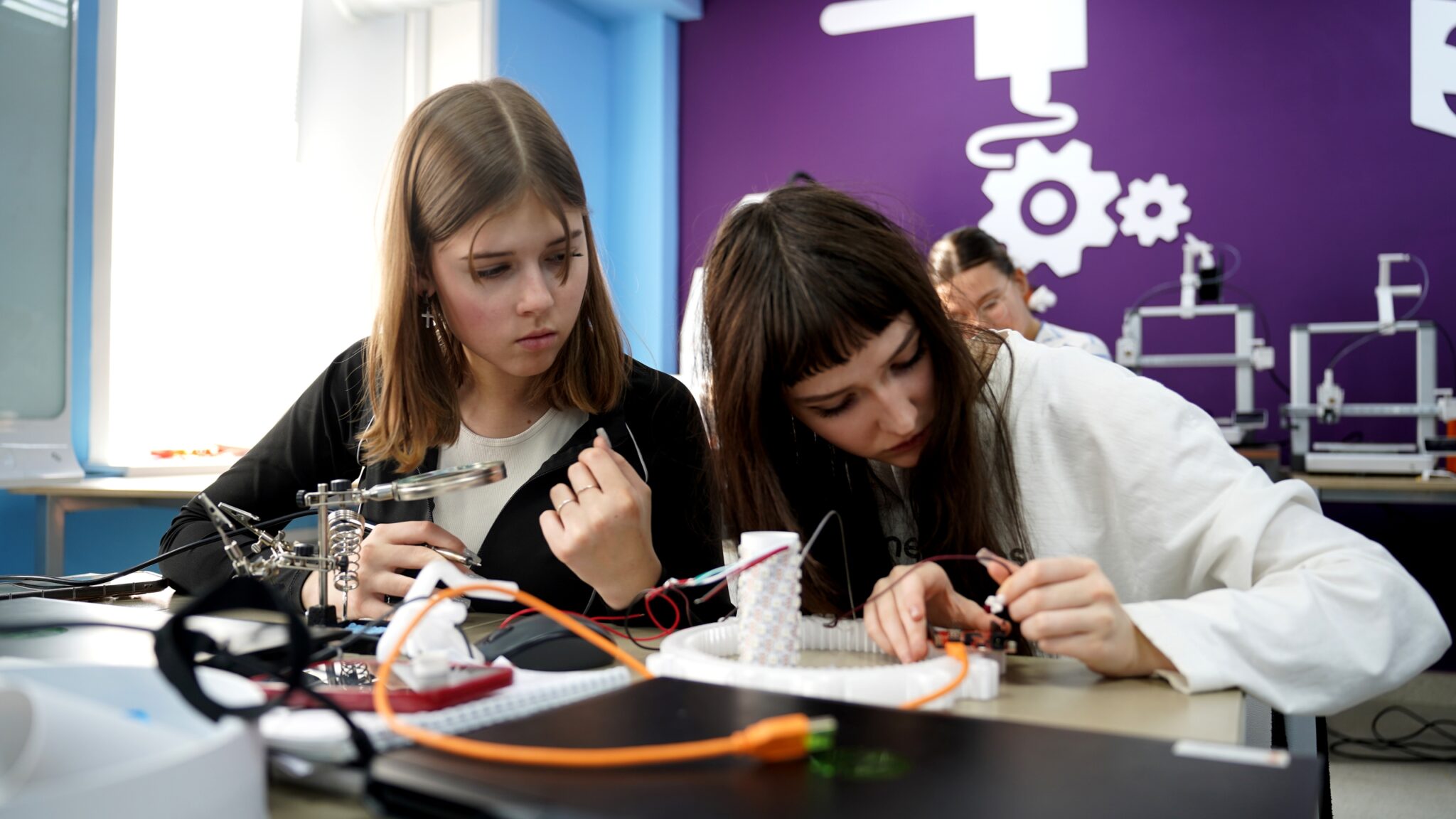 VnSdgW6eIztZ-zw2qZZ-51J-M9961HZo9XrziPVA6ub4cMUSoRPVv1MLxRdjUn4dATy-HTKOQTJD9iewr2g4VVB5